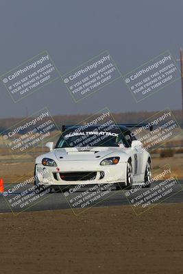 media/Nov-12-2022-GTA Finals Buttonwillow (Sat) [[f6daed5954]]/Group 3/Session 1 (Sweeper)/